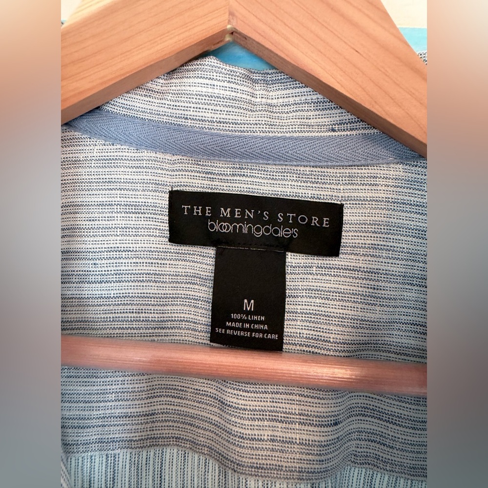 Bloomingdale's Men's Store- 100% Linen Shirt - Picture 5 of 5